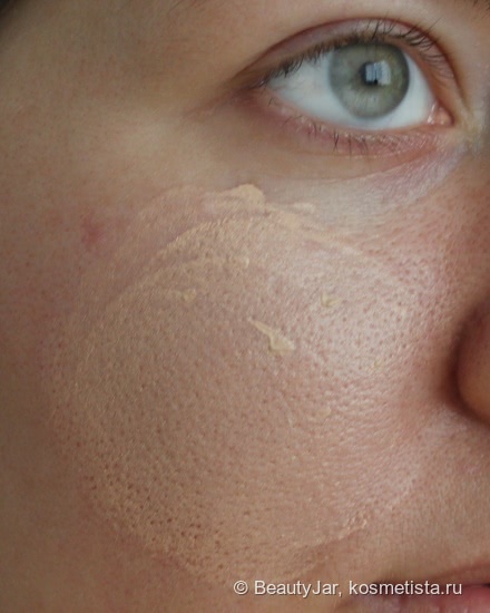 Кушон Ленивый желточек Holika Holika Face 2 change Photo Ready Cushion BB 50+ Gudetama edition