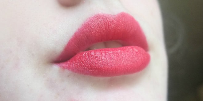 Essence Lipliner 08 red blush - он в моём сердце надолго