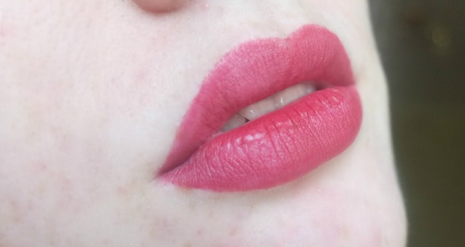 Essence Lipliner 08 red blush - он в моём сердце надолго