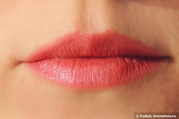 Помада Maybelline Color Sensational в оттенках №146 Metallic Rose и №132 Sweet Pink