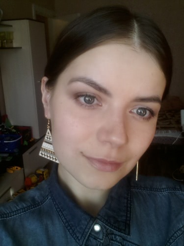 Матовые помады Bourjois Rouge Edition Velvet Lipstick #07 Nude-ist и #02 Frambourjoise