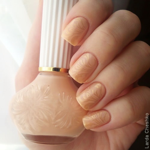 Paul&Joe Nail Polish Ice Cream Parlour Summer 2014 №01 Vanilla Meringue