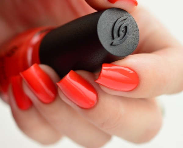 China Glaze - Pop the trunk