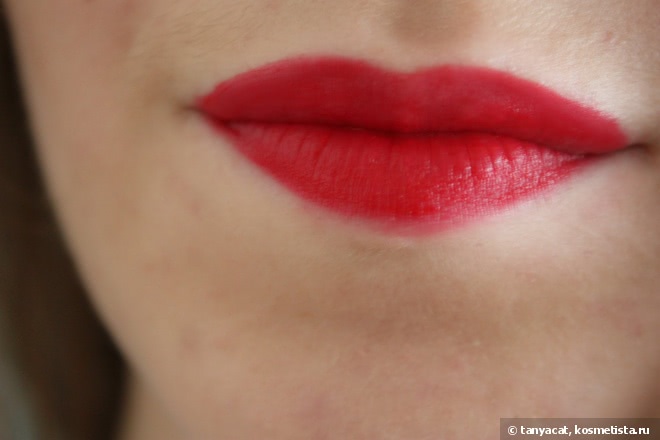Бюджетный красный с Lux Visage Lip Gloss Pin-Up Ultra Matt #5