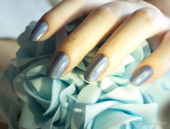 Радужный единорог или лак для ногтей от China Glaze в оттенке 2nite