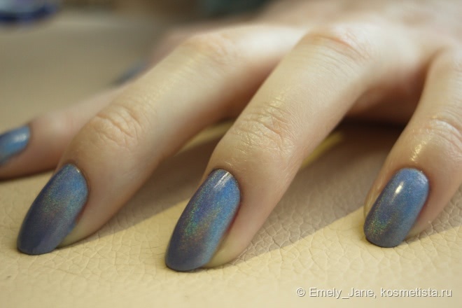 Радужный единорог или лак для ногтей от China Glaze в оттенке 2nite