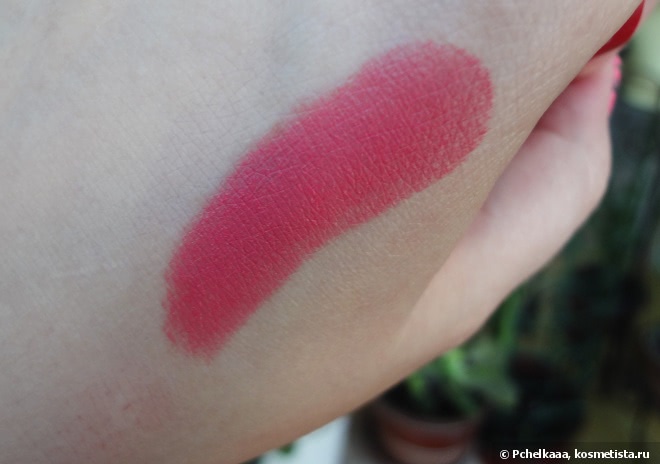 Моя яркая весна вместе с Rimmel Lasting Finish Matte Lipstick by Kate Moss №102