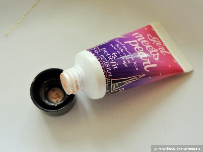 Сиять как звезда или моя миниколлекция хайлайтеров. Часть 2 Benefit Girl Meets Pearl и Revlon Photoready Skinlights Face Illuminator №100 Bare Light