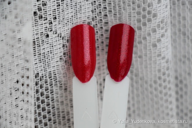 Color Club Nail Lacquer 489 Ruby Slippers + дизайн со стразами Swarovski Elements