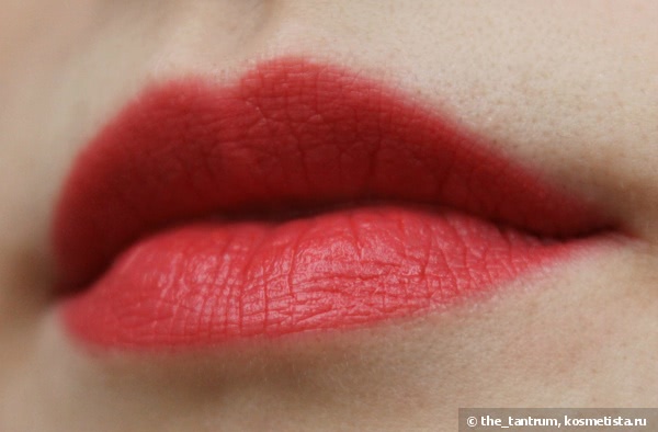 Матовая помада Bourjois Rouge Edition Velvet Lipstick #04 Peach Club