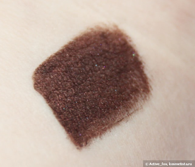 Как добиться хорошего результата с бюджетной подводкой от Maybelline New York EyeStudio Lasting Drama Gel Eyeliner в оттенке 02 Brown?