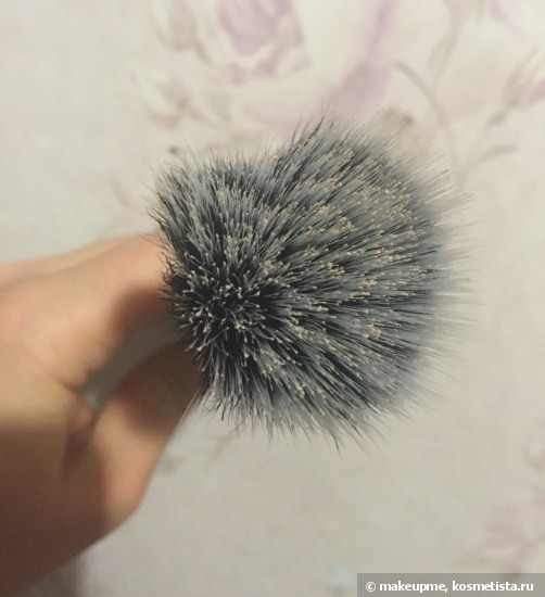 Кисть с двойным ворсом Yves Rocher Buffer Brush - для чего она хороша?