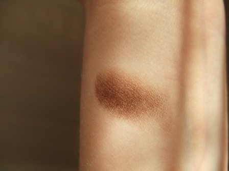 Nyx Single Eyeshadow ES 130A Golden Amber
