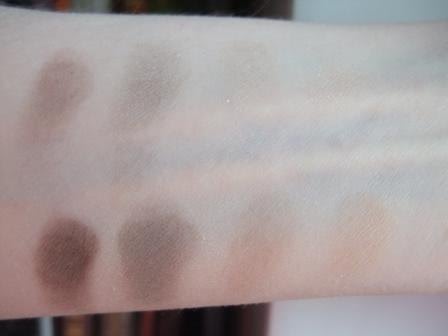 Любительницам нюда - Revlon Colorstay 16 Hour Eye Shadow Quad № 500 Addictive