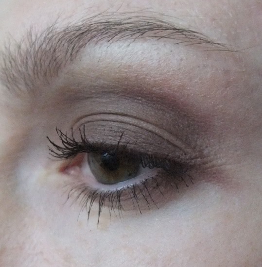 Любительницам нюда - Revlon Colorstay 16 Hour Eye Shadow Quad № 500 Addictive