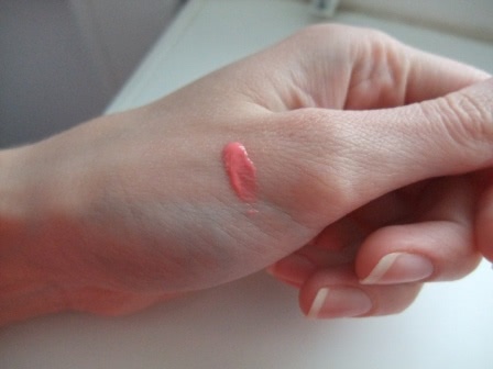 Блеск для губ Makeup Revolution London Amazing lipgloss Natural pink