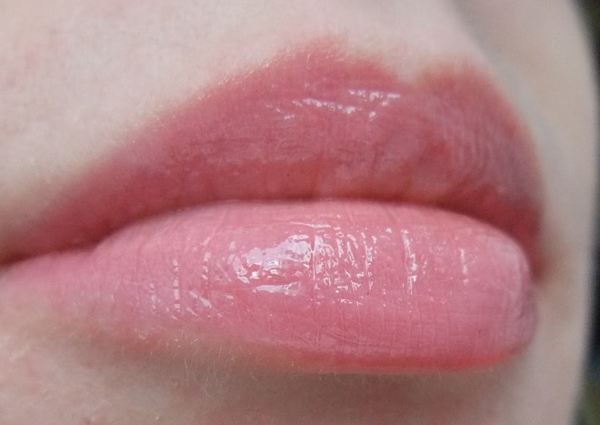 Блеск для губ Makeup Revolution London Amazing lipgloss Natural pink