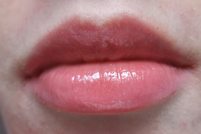 Makeup Revolution London Amazing sheer lip gloss Touch