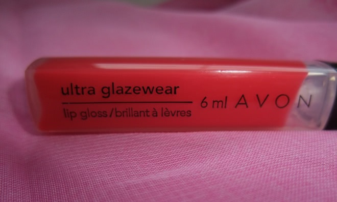 Avon ultra glazewear lip gloss в оттенке Legendary red