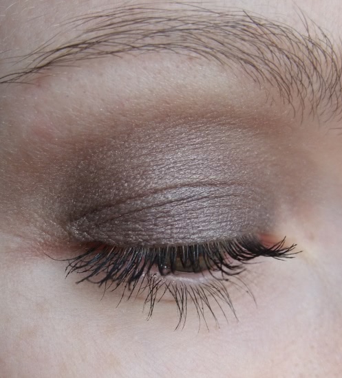 Urban Decay Eyeshadow Mushroom