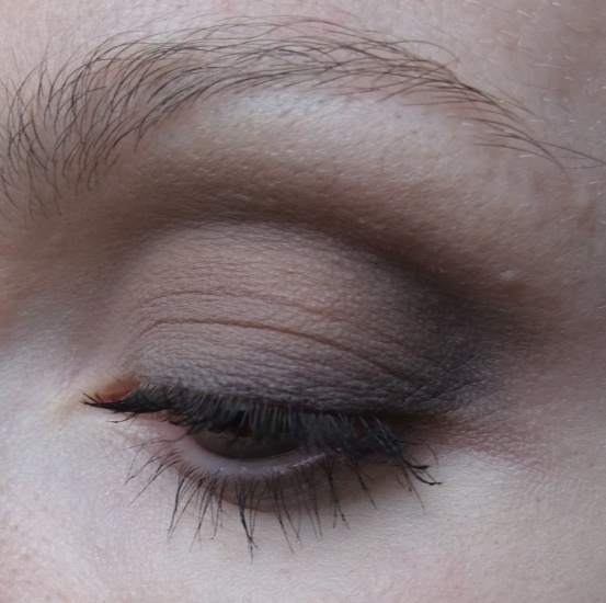 Urban Decay Naked 2 Basics Eyeshadow Palette