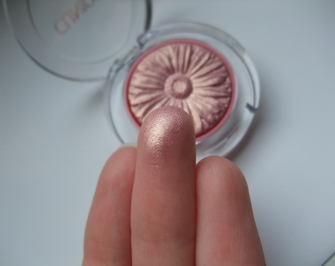 Нежнейшие тени для век Clinique Lid Pop #08 Petal Pop
