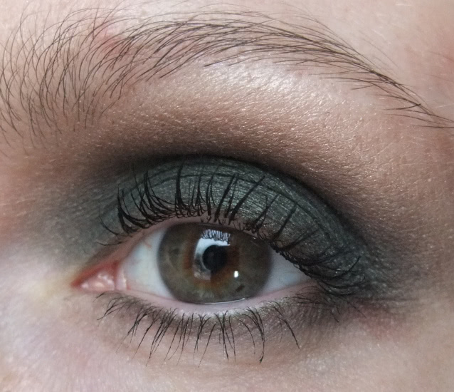 Avon Тrue color Eyeshadow duo Enchanted forest