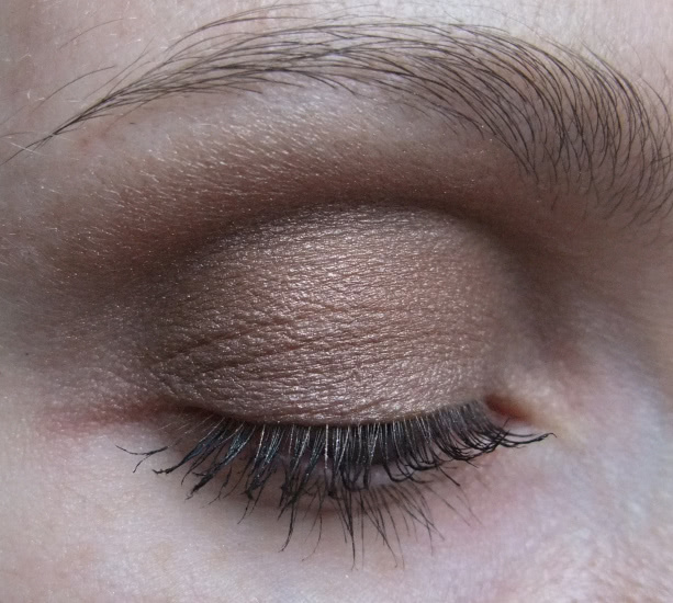 Avon Тrue color Eyeshadow duo Enchanted forest