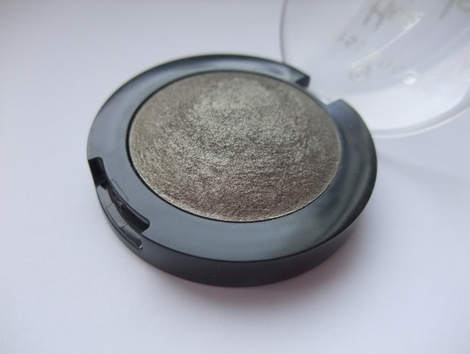 Essence The Metal Eyeshadow 09 Patina Glow