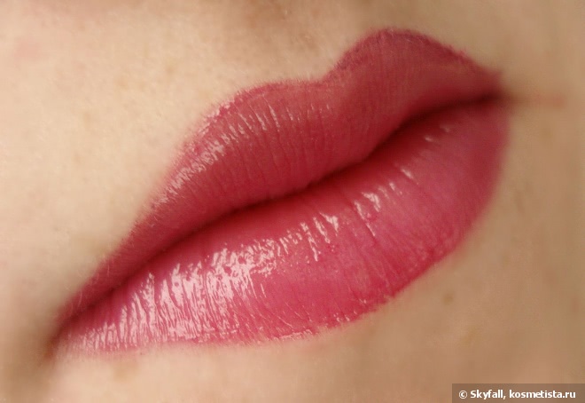 Супер глянцевый, ягодный блеск Pupa Glossy Lips Ultra-Shine Lip Gloss №404 Love Me Forever