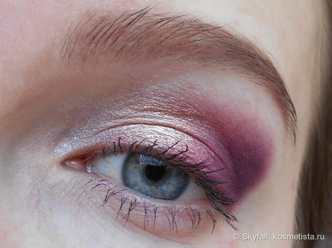 Палетка теней Sleek I-Divine Vintage Romance Palette