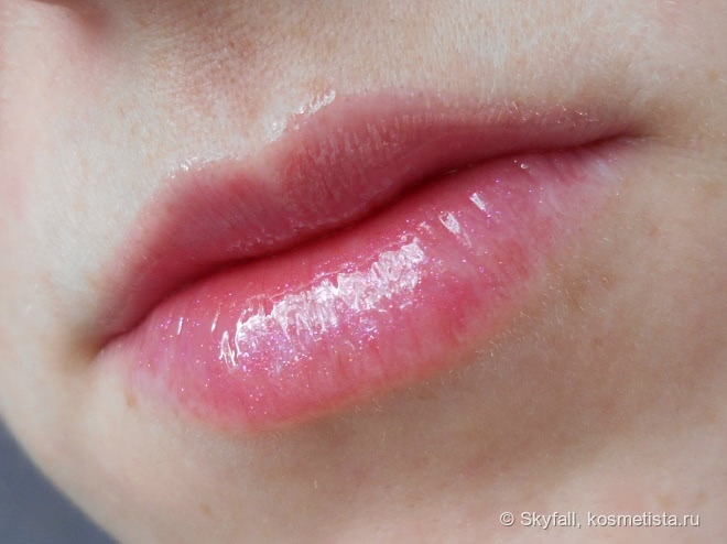 Блеск для губ Limoni Shimmering Gloss #31