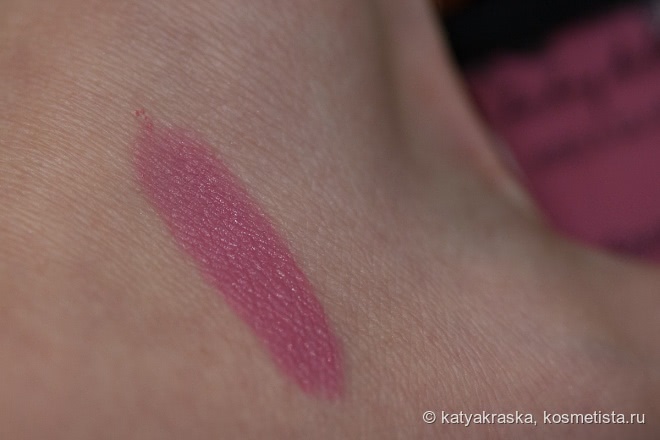 Блеск для губ и румяна YSL Baby Doll Kiss&Blush в оттенке 3
