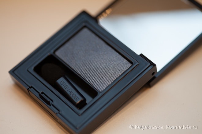 Одноцветные тени Estee Lauder Pure Color Envy Defining Eye Shadow