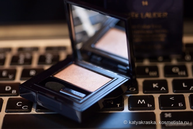 Одноцветные тени Estee Lauder Pure Color Envy Defining Eye Shadow