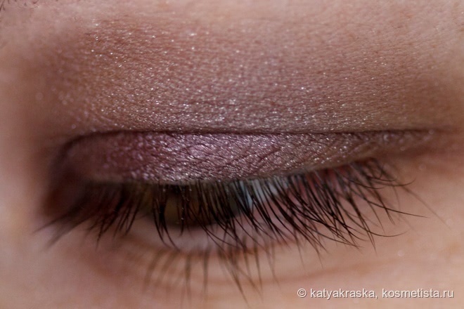 Одноцветные тени Estee Lauder Pure Color Envy Defining Eye Shadow