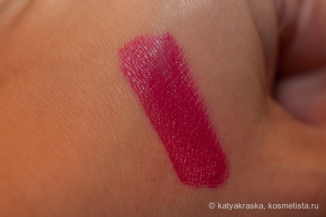 Четыре самых ярких жидких помады из коллекции Estee Lauder Pure Color Envy