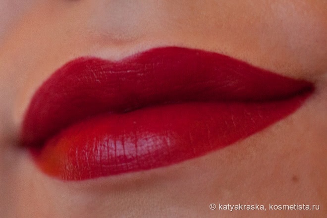 Четыре самых ярких жидких помады из коллекции Estee Lauder Pure Color Envy