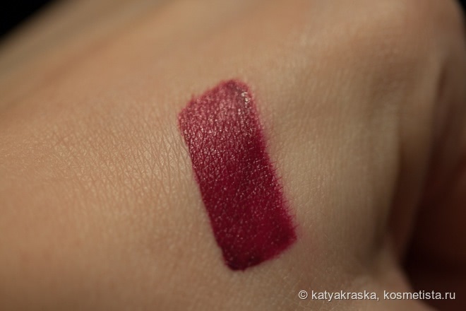 Четыре самых ярких жидких помады из коллекции Estee Lauder Pure Color Envy