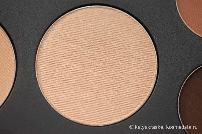 Интерактивный макияж с универсальной палеткой 3-в-1 Smashbox Shape Matters Palette