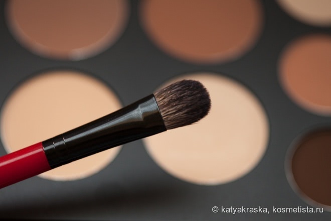 Интерактивный макияж с универсальной палеткой 3-в-1 Smashbox Shape Matters Palette