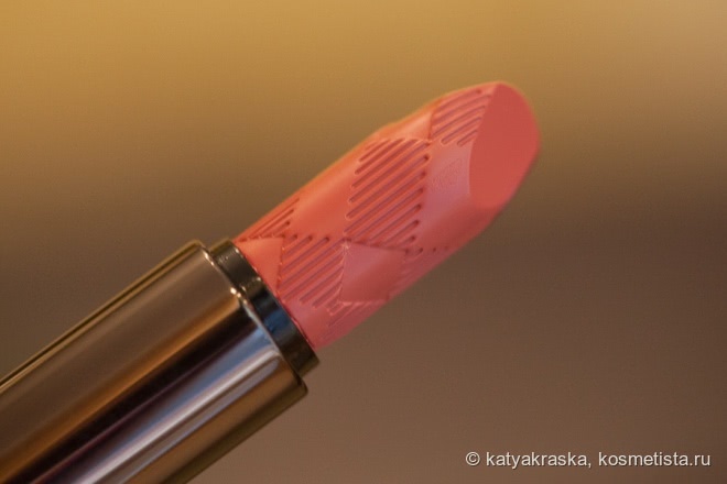 Матовая помада Burberry Lip Velvet Nude Rose №405