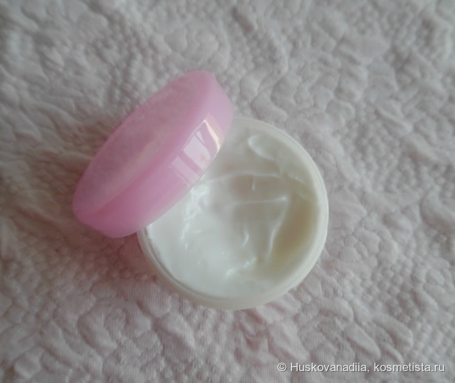 Isana Young Soft Peeleng & Intensive creme