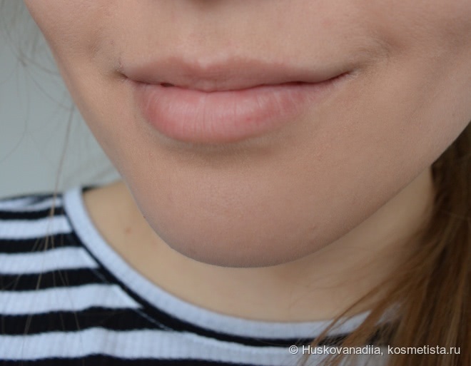 Моя ягодная Catrice Graphic Grace C01 Straight Style Powdery Lips