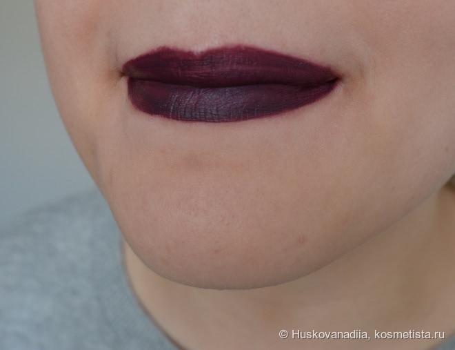 Страх и ненависть в моей косметичке - MakeUp Revolution Salvation lip lacquer в оттенке Vamp