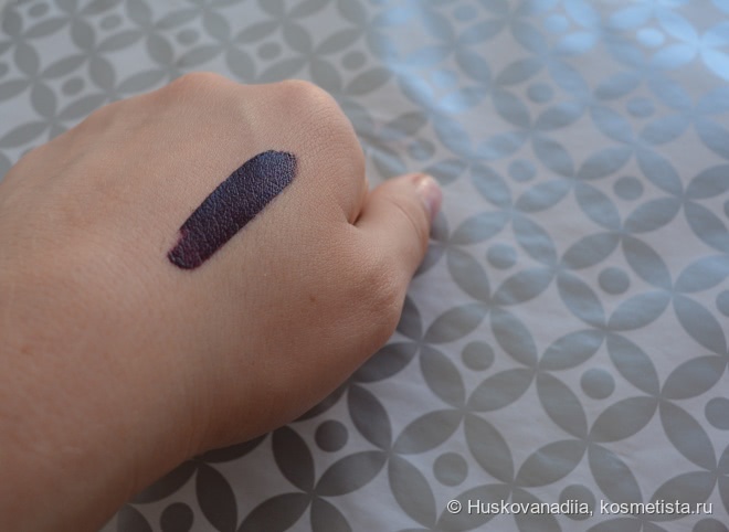 Страх и ненависть в моей косметичке - MakeUp Revolution Salvation lip lacquer в оттенке Vamp