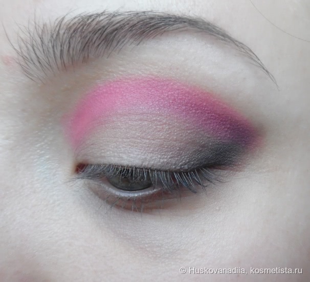Макияж глаз с палеткой Sleek Ultra Matte V.1