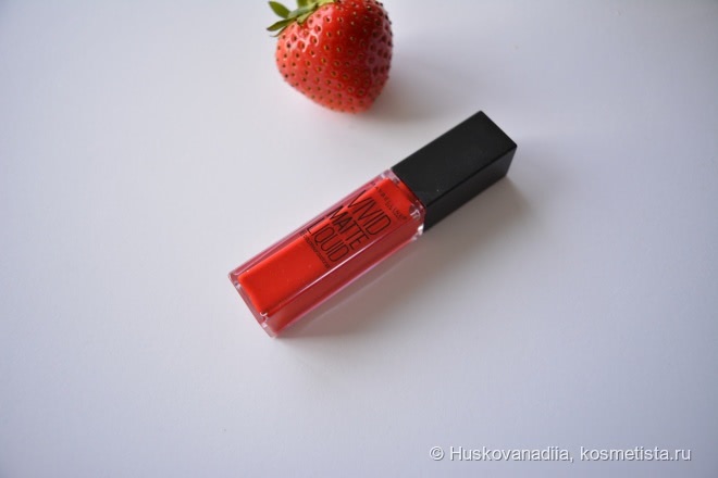 Maybelline Vivid Matte Liquid 05 Nude Flush и 35 Rebel Red