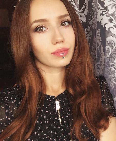 Масло - тинт YSL Tint-In-Oil Весна # 8 - Pink About Me
