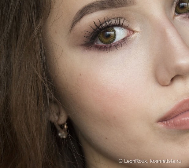 Сборная солянка из хитов theBalm In theBalm of Your Hand